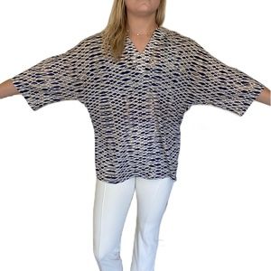 ZOA blouse v-neck 3/4 sleeve geometric print Small